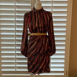 Classy Sandrom Cinched Waist Faux Wrap Dress.